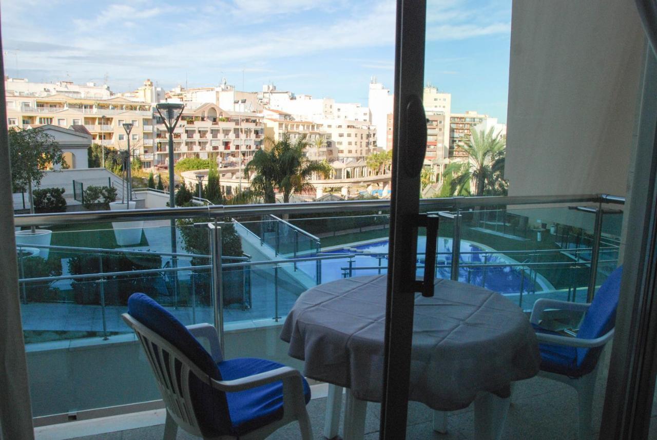 Homeincalpe Borumbot Buitenkant foto